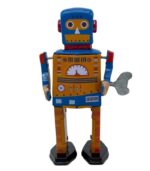 Engine Bot by Mr & Mrs Tin