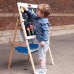 Scratch Europe 2-Sided Easel (Magnetic Black & Whiteboard)