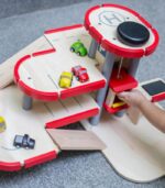 PlanToys Wooden Parking Garage - Image 4