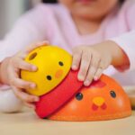 PlanToys Chicken Nesting