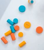 PlanToys Wooden Stacking Game - Image 3