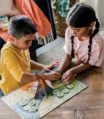 Peaceable Kingdom Dinosaur Escape