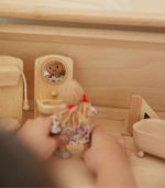PlanToys Victorian Furniture Set - Image 12
