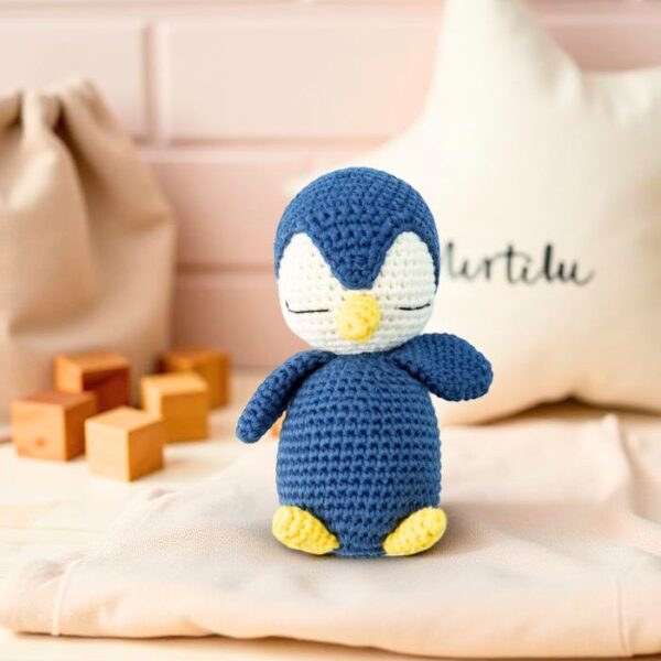 Handmade Crochet Penguin by Myrtilus