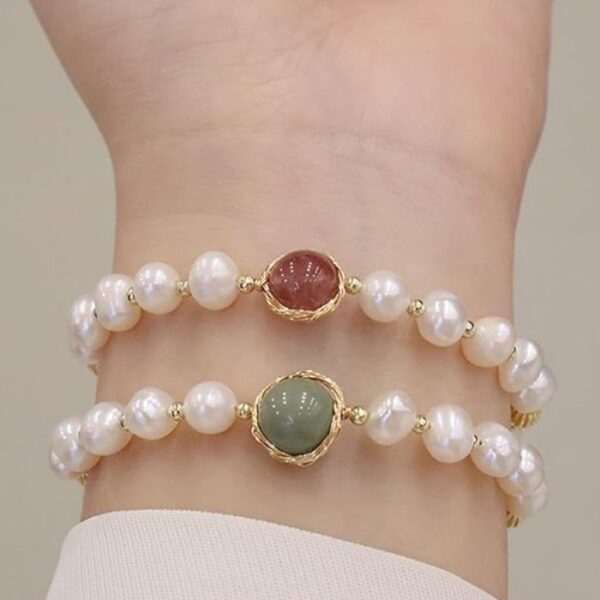 Myrtilus Feng Shui Pearl Bracelet – Freshwater Pearls with Strawberry Quartz
