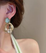 Myrtilus Rhinestone Pearl Flower Earrings