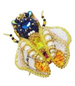 Myrtilus Golden Crest – Handmade Radiant Bug Brooch