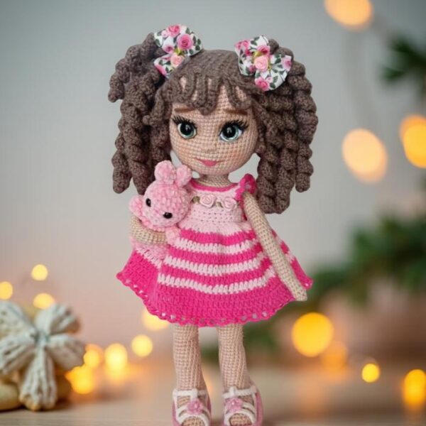 Myrtilus Shahd – A Handmade Crochet Doll