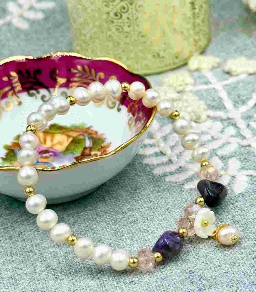 Myrtilus 14K Gold-Plated Pearl & Amethyst Bloom Bracelet – Handmade with Shell Flower Charm