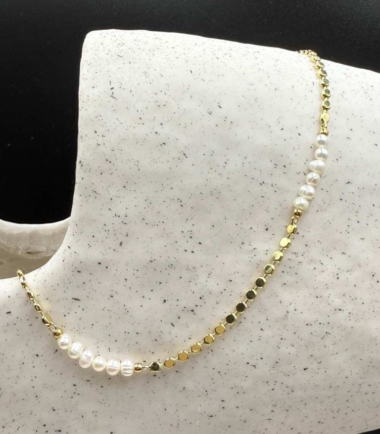 Myrtilus 18K Gold-Plated Lentil Stitching Necklace – Handmade with Freshwater Pearls