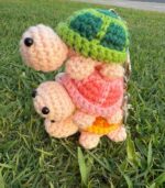 Myrtilus Crochet Turtle Keychain – Handmade Pendant
