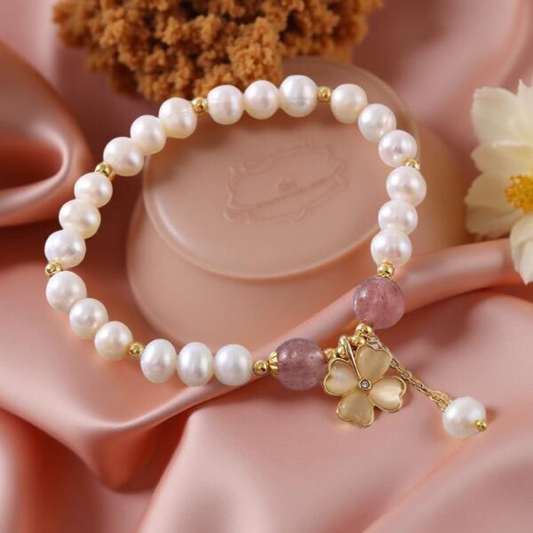 Myrtilus Pearl & Quartz Clover Bracelet – Handmade Lucky Charm Jewelry